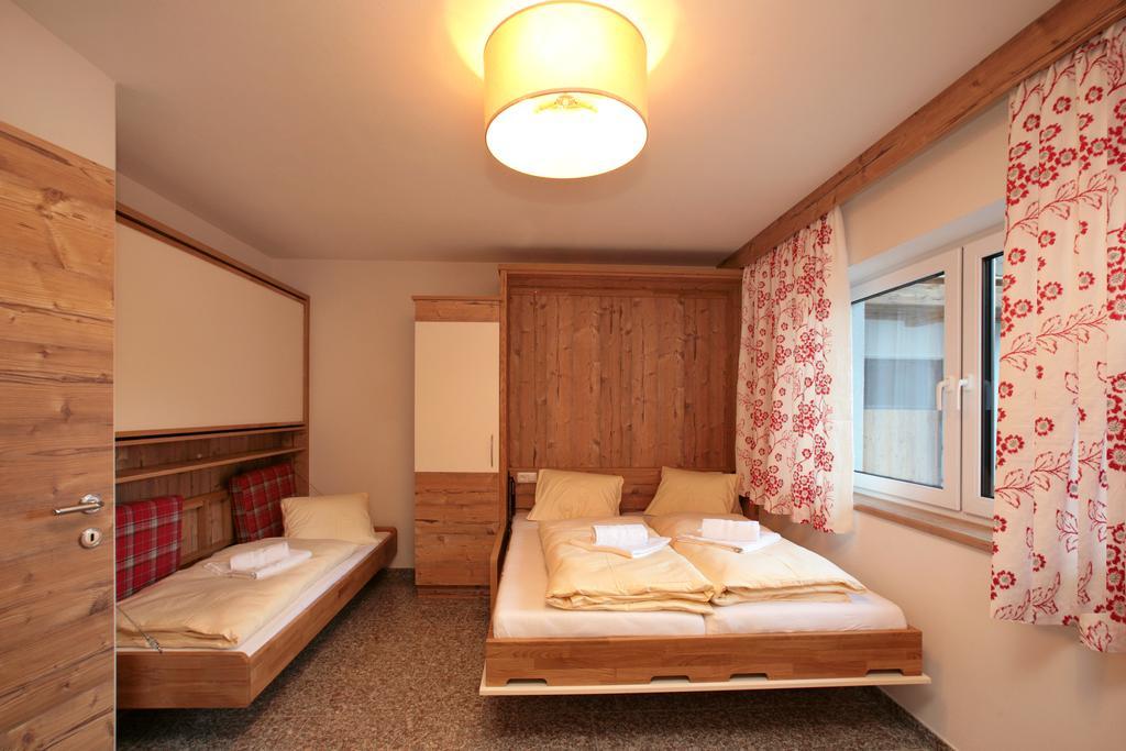 Intown Apartment Schmiede Saalbach-Hinterglemm Exterior photo